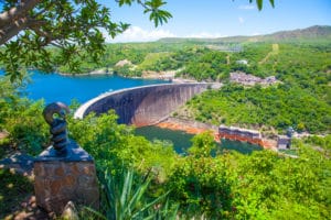 ZIMBABWE : la rénovation du barrage Kariba Sud sécurise la fourniture d’électricité© Lynn Y//Shutterstock