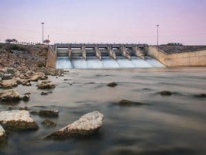 UGANDA: CWE delays in Isimba hydroelectric dam construction©SiiKA Photo/Shutterstock