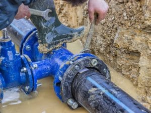 ALGÉRIE : Suez va gérer l’eau et l’assainissement à Alger et Tipasa pour 3 ans encore©Serato/Shutterstock