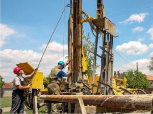 KENYA : AGL va reprendre les forages pour le projet géothermique d’Akiira©RGtimeline/Shutterstock