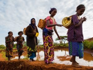 KENYA : le canadien PWRDF et l’association locale UDO amènent de l’eau aux villages©Martchan/Shutterstock