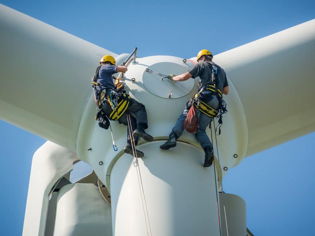 AFRIQUE DU SUD : Enel lance la construction du parc éolien de Nxuba de 140 MW©Jacques Tarnero/Shutterstock