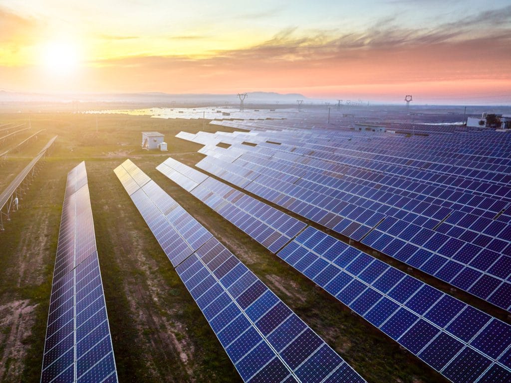 GUINEA-BISSAU: Call for tenders to install solar power plants©Jenson/Shutterstock