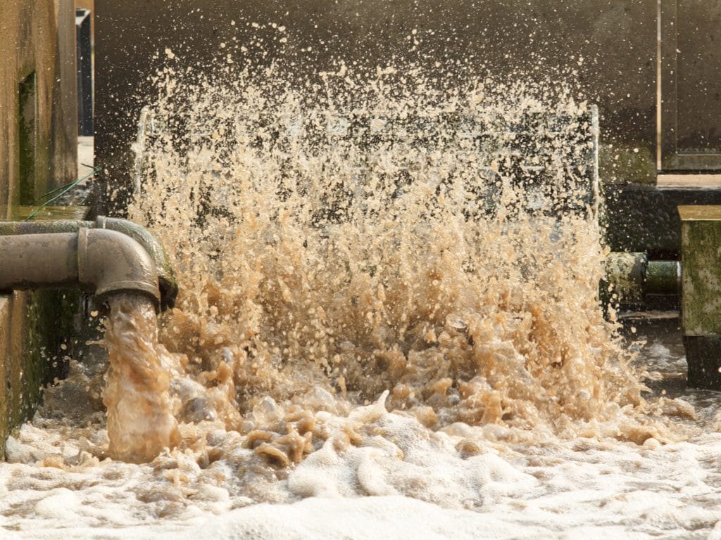 IVORY COAST: $1.12 billion pledged for sanitation and drainage in Abidjan©Toa55/Shutterstock