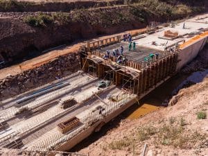 BENIN: IDA funds flood control project in Cotonou©ChrisVanLennepPhoto/Shutterstock