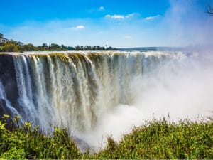 ZAMBIE/ZIMBABWÉ : GE et Power China entament la construction de Batoka Gorge en 2020©kavram/Shutterstock