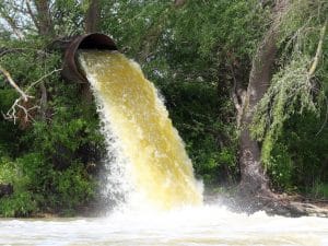 GHANA: Deutsche Bank signs €276 million credit line for potable water in Tamale©watcher fox/Shutterstock