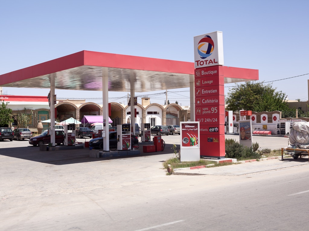 morocco total inaugurates 1 000th gas station equipped with solar off grid afrik 21 morocco total inaugurates 1 000th gas
