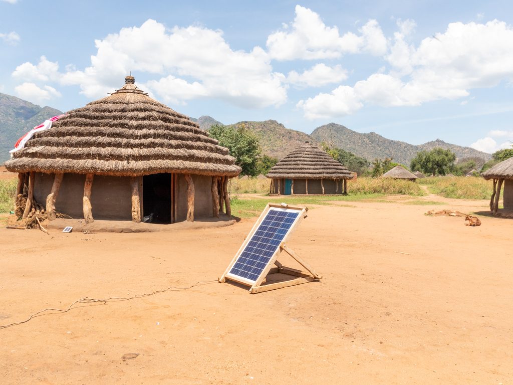 SIERRA LEONE: Start-up Easy Solar wins Schwab Foundation award©Warren Parker/Shutterstock