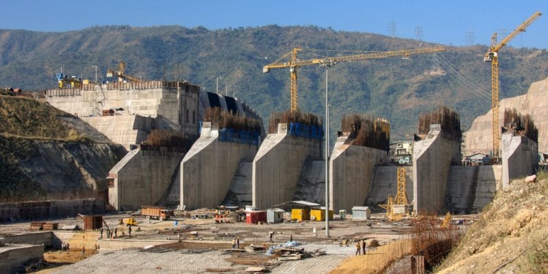 KENYA : l’État relance les travaux du barrage de Thida avec le déblocage de 6 M$©Polbkt/Shutterstock