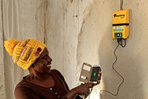 TANZANIE : Greenlight électrifie 1,5 million de personnes grâce aux kits solaires©Greenlight Planet