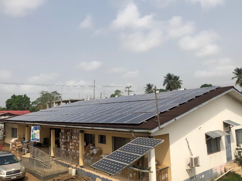 LIBERIA: Eco-Power connects solar mini-grid to Sinje health centre©UNDP