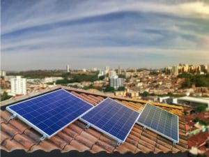 ÉGYPTE : AAIB s’allie à Future Energy pour la fourniture des kits solaires à domicile©Andre Nery/Shutterstock