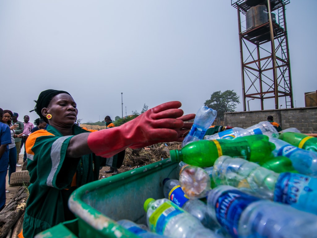 NIGERIA: Soso Care promotes waste recycling via new platform©Shutterstock