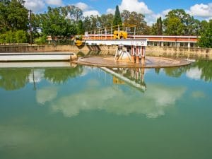 NAMIBIA: Veolia takes 58% stake in Ujams wastewater treatment plant©Geoff Sperring/Shutterstock