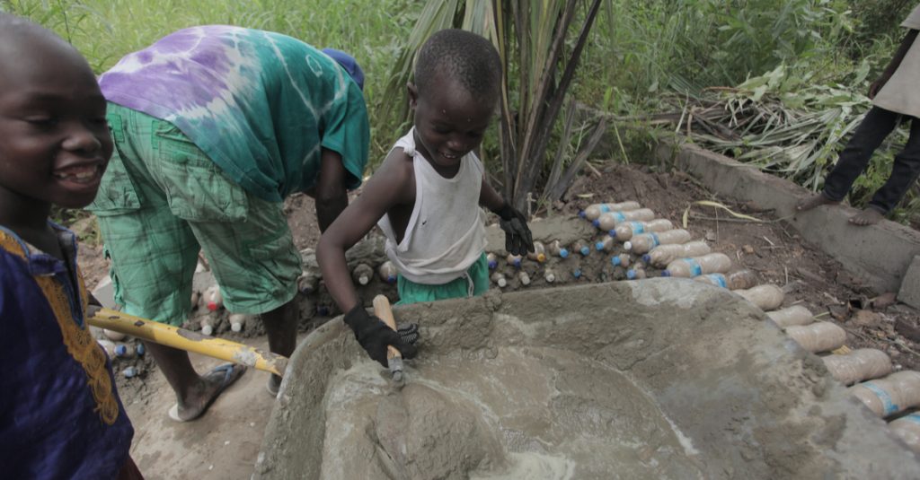 GHANA : l’UE soutient le projet « GrEEn », pour créer 5000 emplois verts ©Agarianna76/Shutterstock