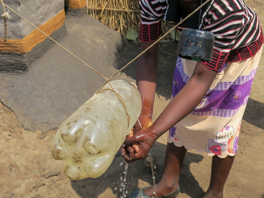 AFRICA-Covid-19: WSSCC joins global action on water and sanitation©Warren Parker / Shutterstock