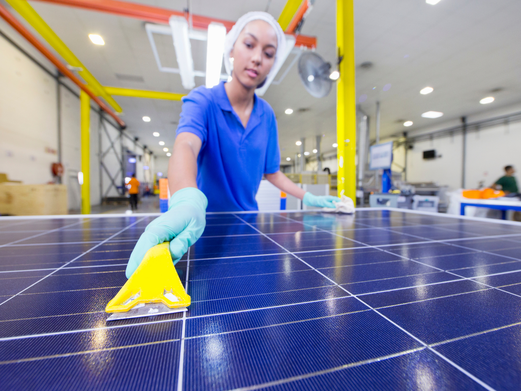 ALGERIA: Teacher training college for renewable energies to be established soon©Juice Flair / Shutterstock