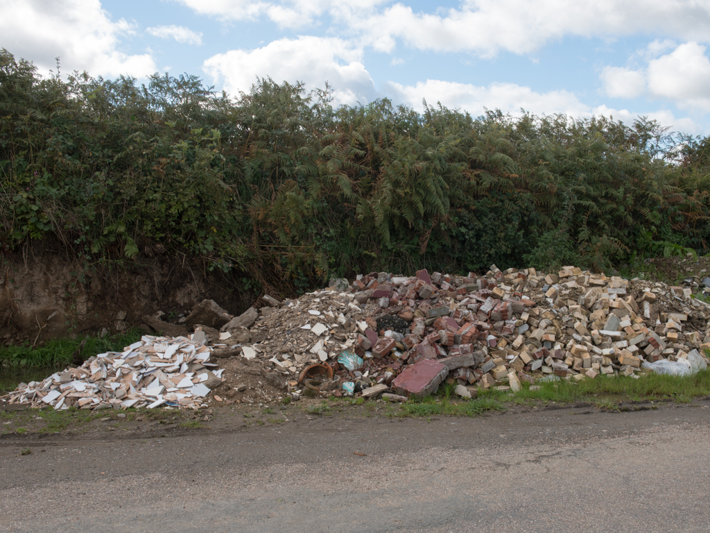 TUNISIA: Construction waste recovery station to be set up in Gabès© Peter Turner Photography/Shutterstock