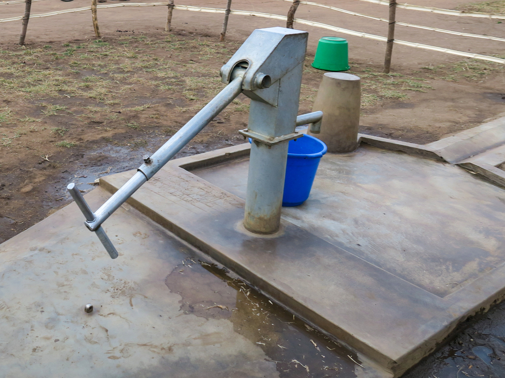 CÔTE D’IVOIRE : Céchi sera bientôt dotée d’un système d’adduction d’eau potable©Warren Parker / Shutterstock