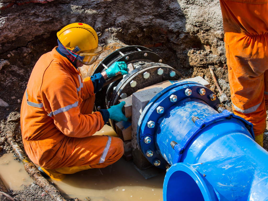 UGANDA: AfDB grants US$ 6.5 million for Kayunga Water Supply Project©muratart/Shutterstock