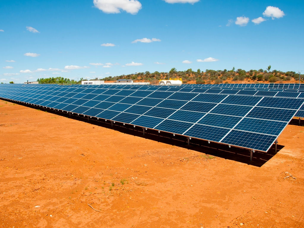 BURKINA FASO: Sonabel launches a call for tenders for four 9 MWp solar power plants©Adwo/Shutterstock