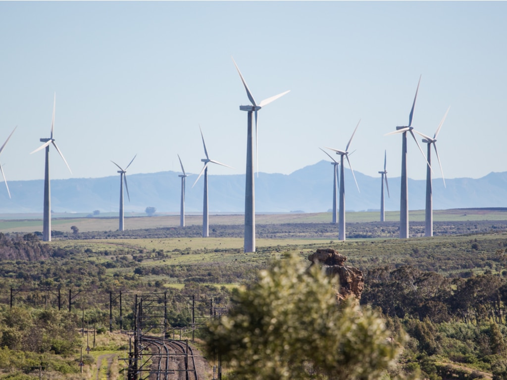 MOZAMBIQUE : eleQtra commence la construction du parc éolien de Namaacha de 120 MW©Dewald Kirsten/Shutterstock