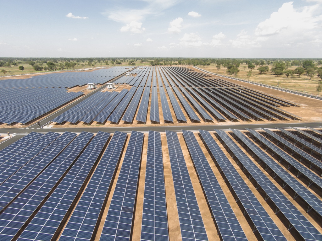 south-africa-bokamoso-pv-solar-power-plant-68-mwp-goes-into