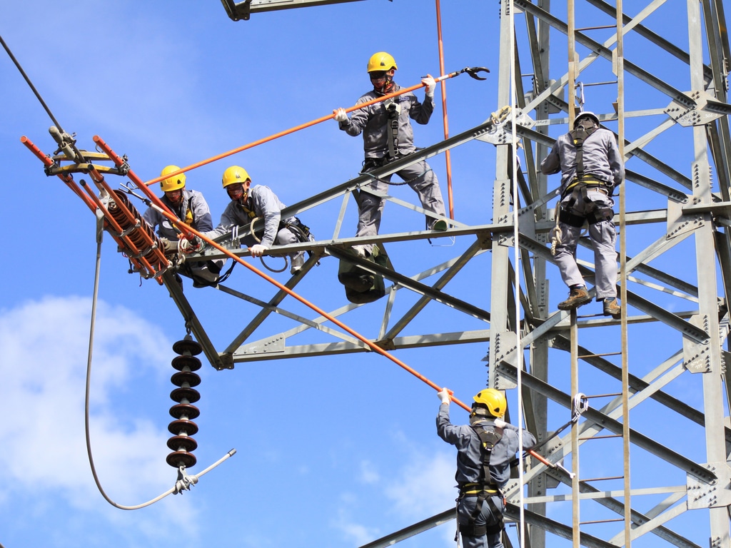 MALI : Kalpa Taru va électrifier 100 villages via une ligne haute tension de 225 kV ©NewSs/Shutterstock