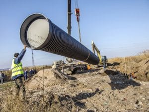 GHANA: Stragag continues to expand drinking water installations in the Volta River©A_Lesik/Shutterstock