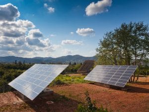 AFRIQUE : 130 fournisseurs d’énergie solaire en lice pour les AFSIA Solar Awards©Frank Bach/Shutterstock