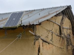 AFRIQUE : Oolu obtient 8,5 M$ pour la distribution des systèmes solaires domestiques ©Stefano Ember/Shutterstock