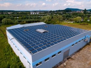 LIBERIA: BMC signs contracts for solar-powered storage ©yaroslav_myhovych/Shutterstock