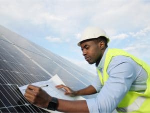 TOGO : un institut de formation aux énergies renouvelables sera construit à Lomé©VAKS-Stock Agency/Shutterstock