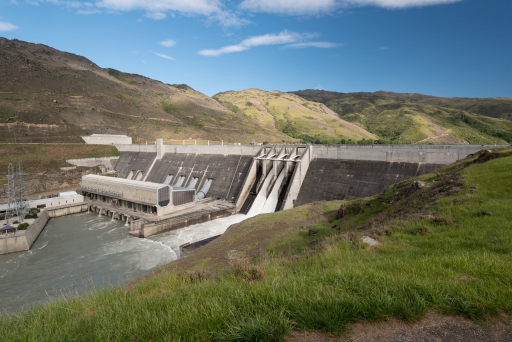 NIGERIA: BPE to Concession Zungeru Hydropower Plant (700 MW)© Steve Todd/Shutterstock