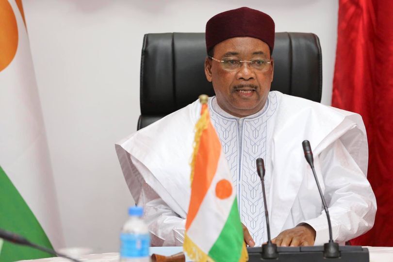 NIGER : la Fondation Issoufou Mahamadou annonce la création d’un puits de carbone©Présidence de la République du Niger/Shutterstock