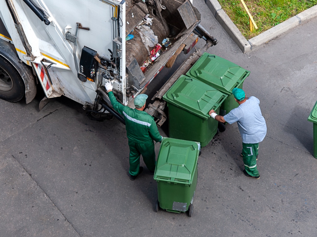 KENYA: Sanergy partners with Amitruck for waste management in Nairobi©Nadya So/Shutterstock