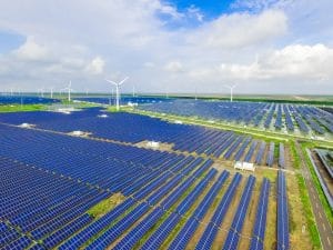 MADAGASCAR : CBE fournira de l’énergie solaire et éolienne à une mine de Rio Tinto© fanjianhua/Shutterstock