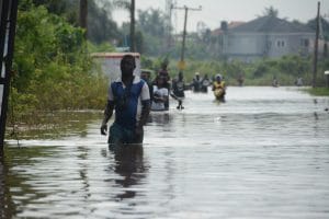 SÉNÉGAL : face aux inondations, Dakar déclenche le plan Orsec et promet 42 M€ ©Oluwafemi Dawodu/Shutterstock