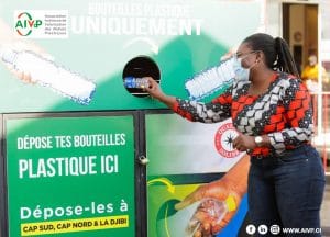 IVORY COAST: AIVP equips three Abidjan suburbs with plastic collection units©AIVP