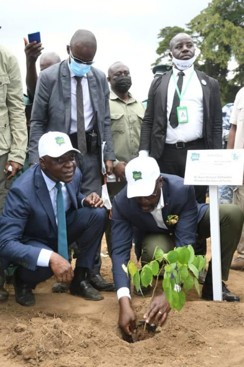 IVORY COAST: The third reforestation operation sets the bar at 50 million trees©eauxetforets.gouv.ci/Shutterstock