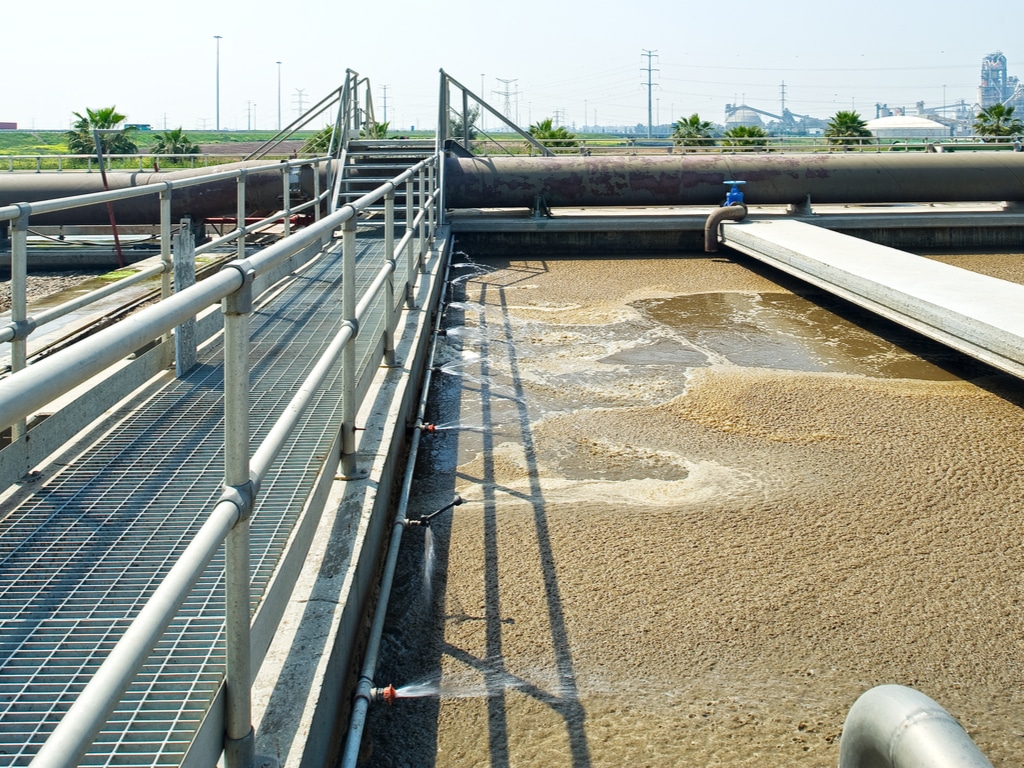 ALGERIA: ONA builds a new wastewater treatment plant in Bouinane©ImagineStock/Shutterstock