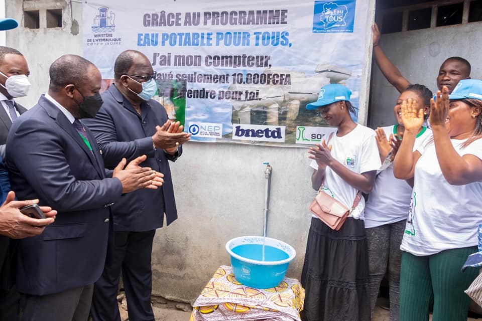 CÔTE D’IVOIRE : plus de 100 000 foyers raccordés au réseau d’eau de la Sodeci en 2021©Ministère ivoirien de l'Hydraulique