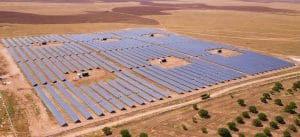 ÉGYPTE : Sungrow et KarmSolar installent une centrale solaire pour Cairo 3A Poultry ©Yunus Emre Hamis/Shutterstock