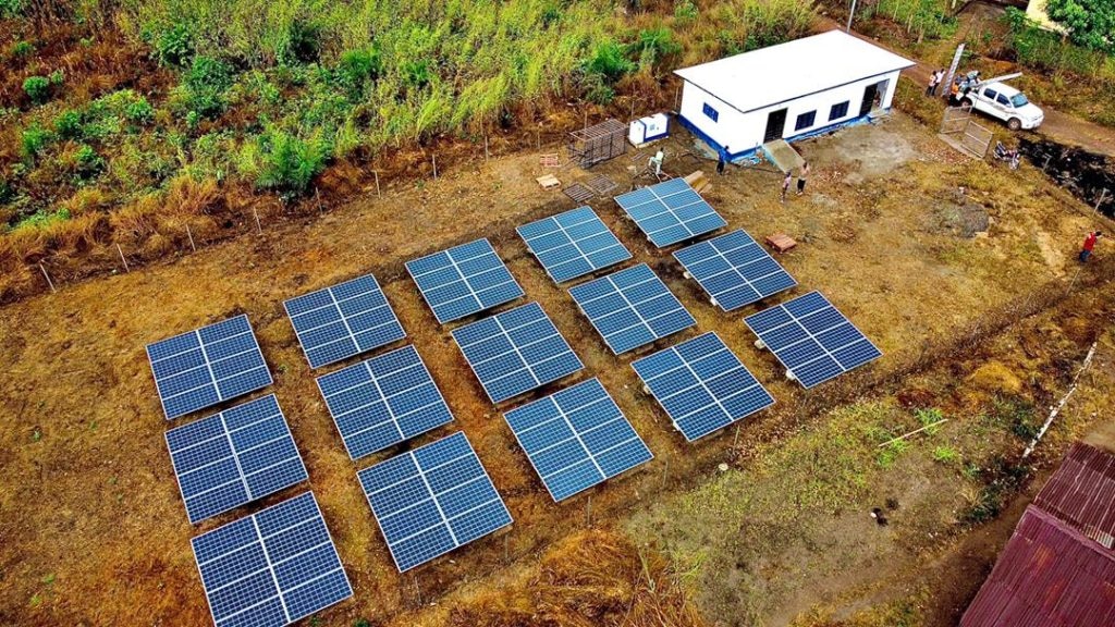 BÉNIN : Oikocredit investit 1,4 M$ dans les mini-réseaux solaires de Weziza© Energicity