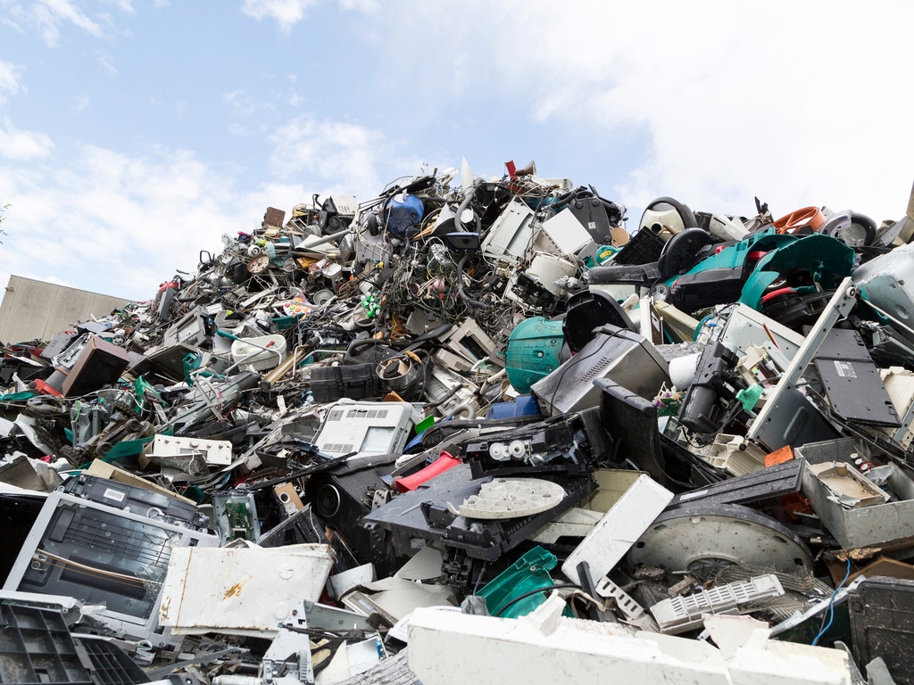 ÉGYPTE : le FEM finance 8 M$ pour le recyclage des déchets électroniques et médicaux©Morten B/Shutterstock