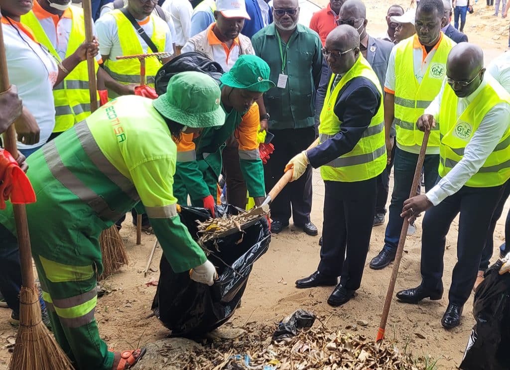 CÔTE D’IVOIRE : la 7e semaine nationale de la propreté lancée à Yamoussoukro ©Présidence de la république Ivoirienne