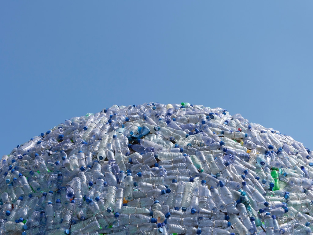 CAMEROON: In Bertoua, Stricam will recycle 40 tons of its plastic waste per day©Frankvr/Shutterstock