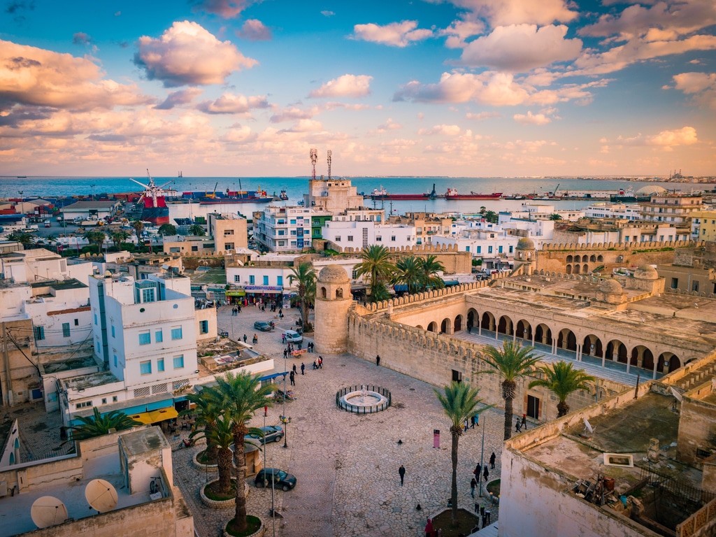 TUNISIA: 9 municipalities awarded the "Act" label for sustainable energy and climate ©Romas_Photo/Shutterstock