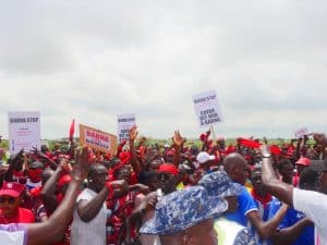 SENEGAL: Opening of a trial against a fishmeal factory in Thiès©Collectif Taxawu Cayar